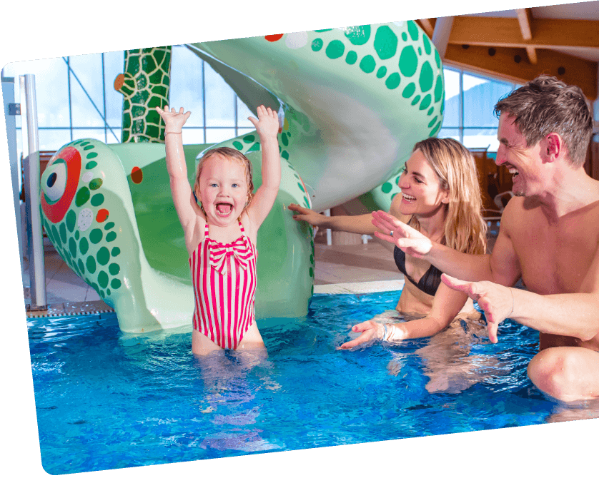 Kobri Schlangenrutsche - Erlebnis-Therme Amadé in Altenmarkt im Pongau Kobri Schlangenrutsche - Erlebnis-Therme Amadé in Altenmarkt im Pongau